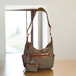 Giani Bernini Women's Camel colored signature hobo crossbody shoulder bag